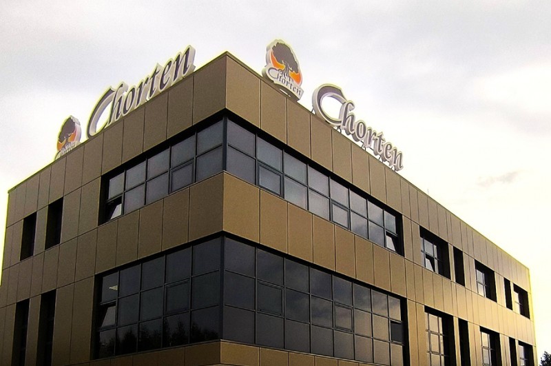 Grupa Chorten kupiła sieć ponad 500 sklepów Euro