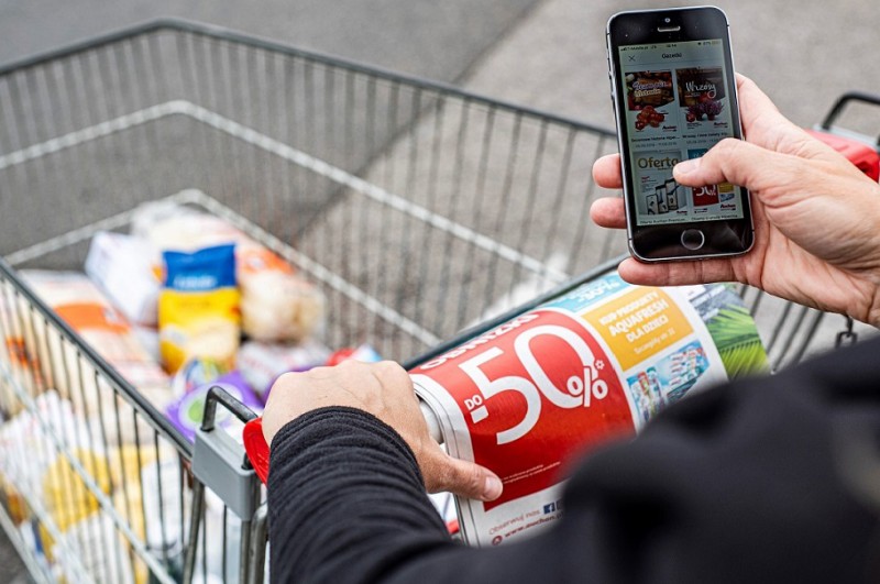 Promocje dominują w wielkanocnych zakupach Polaków