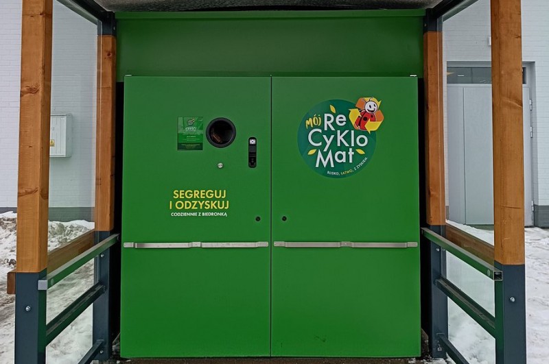 Biedronka ogranicza plastik i rozwija gospodarkę obiegu zamkniętego