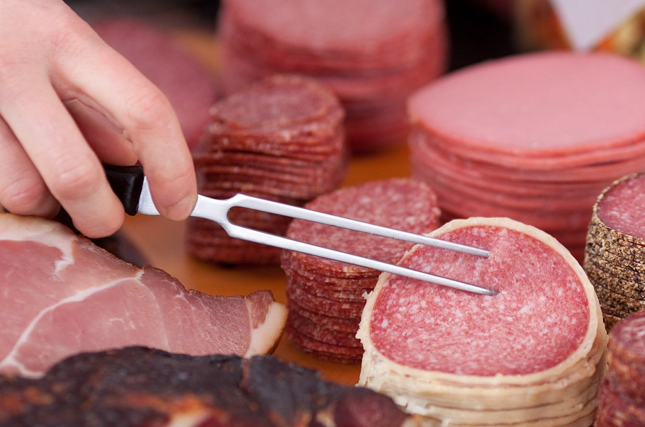 Dostępność i jakość decydują o sprzedaży mięsa i wędlin