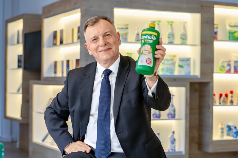 Ludwik nie zwalnia – ma już ponad jedną trzecią rynku płynów do naczyń w Polsce