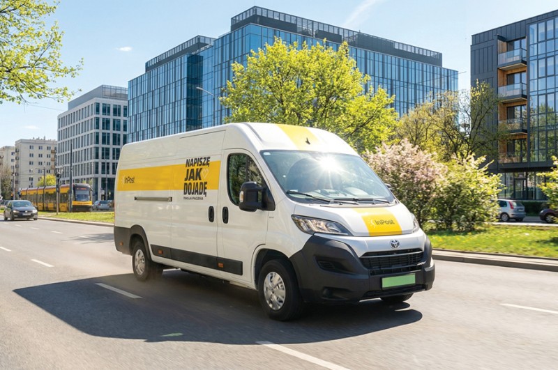 InPost zwiększył flotę samochodów elektrycznych do ponad 1700 pojazdów