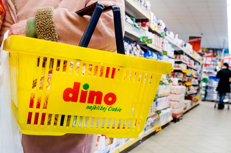 Dino rośnie w całej Polsce. Lokalna bliskość i ogólnopolski zasięg w mediach