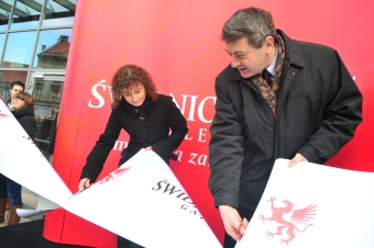 105 tysięcy osób podczas otwarcia Galerii Świdnickiej