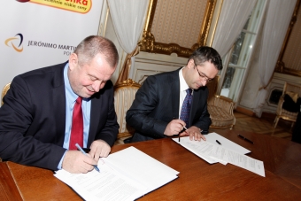 JMP i UW łączą siły dla lepszej edukacji