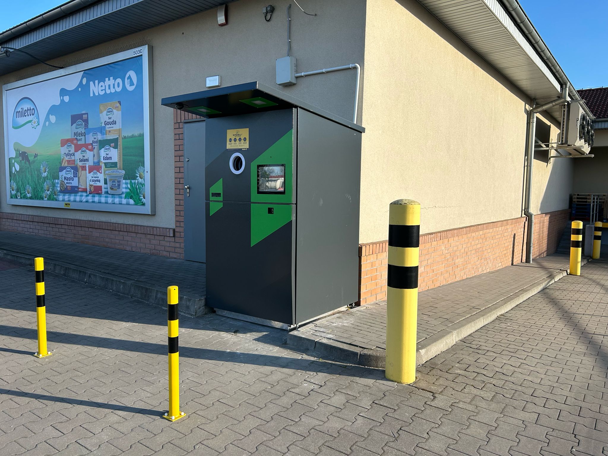 Netto_testuje_system_kaucyjny_____pierwsze_automaty_ju___dzia__aj___1.jpg
