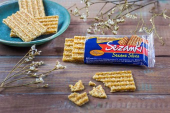 Sesame snaps