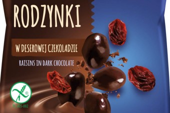 NEW DELICIOUS VERSION OF RAISINS, PEANUTS, CRANBERRIES AND ALMONDS IN CHOCOLATE